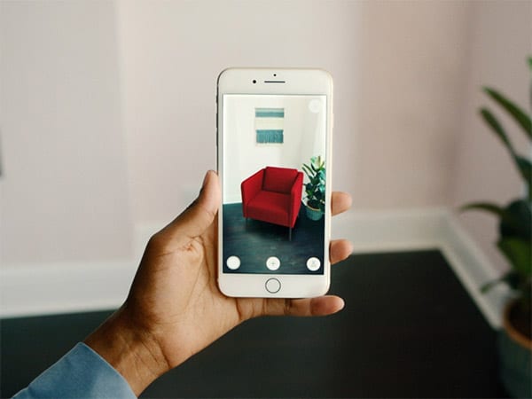 Augmented Reality with Ikea Place.